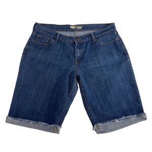 Old Navy Shorts Women’s 8R Blue Denim The Flirt Cuffed Bermuda Casual